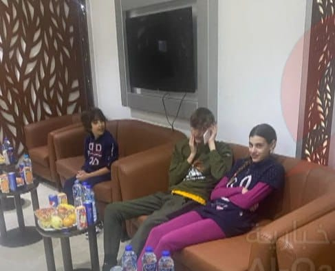 الصور الأولى لإفراج عن 13 من الرهائن الإسرائيليين من غزة